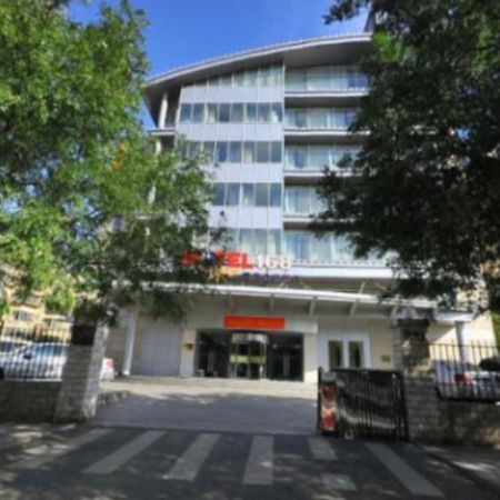 Motel 168 Zhongguancun Pekín Exterior foto